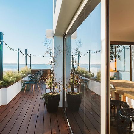 The Salty Pelican Yoga & Surf Retreat Пениши Экстерьер фото